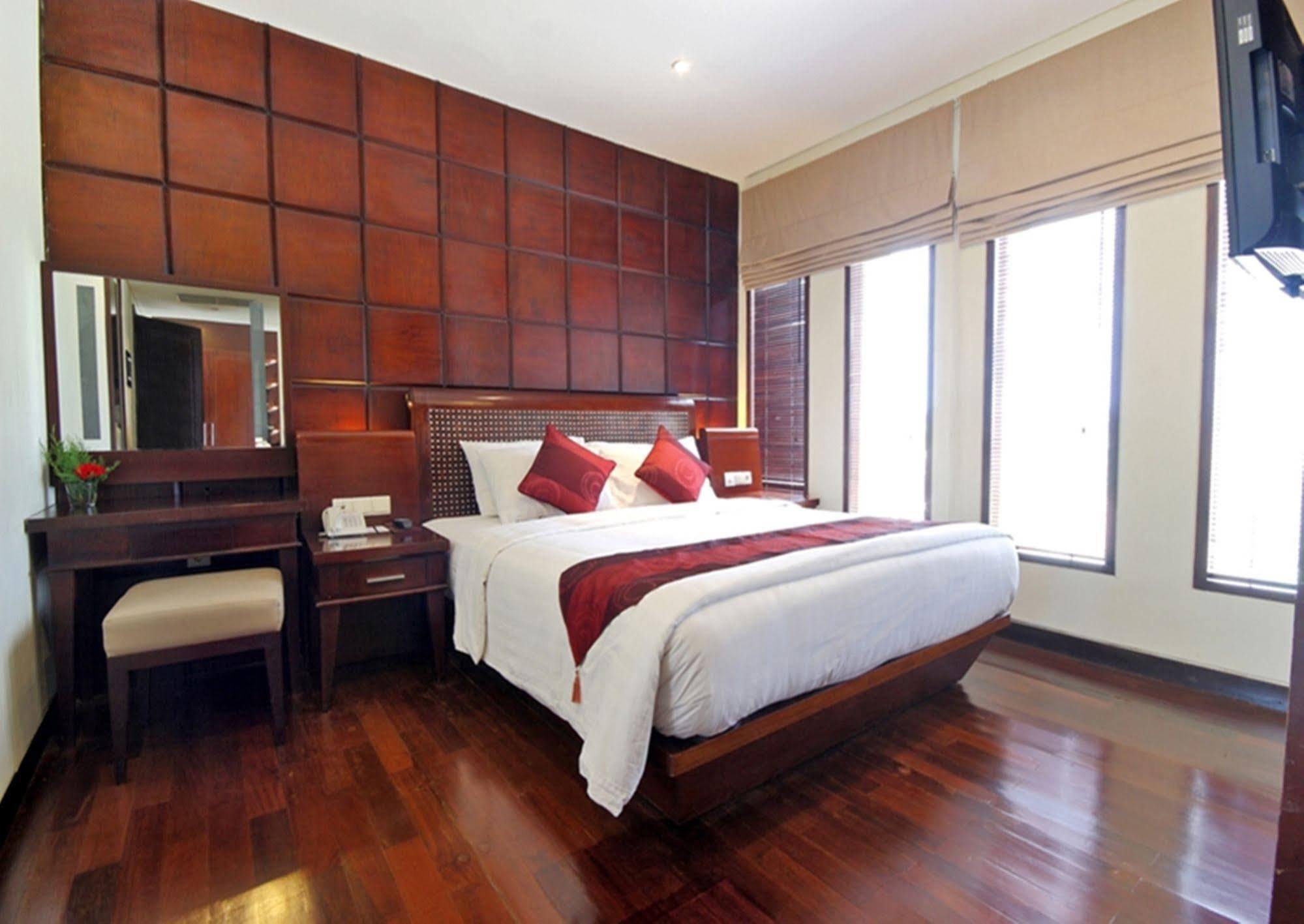 Capital O 2114 Grand Jimbaran Boutique Hotel Exteriér fotografie